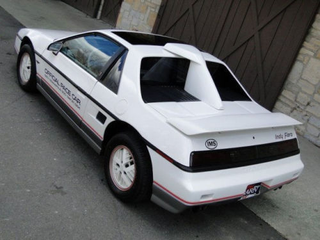 Illustration for article titled eBay Find of The Day: Doug Can Into Fiero? ed.